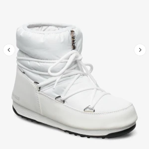 Moon Boots  - Ankelboots strl 39. Helt oanvända. Ordinarie pris 2100.