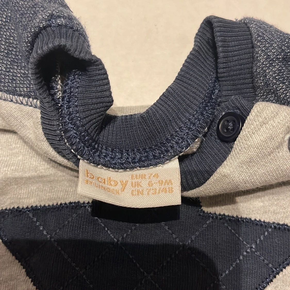 Tröja med stjärna  - 90