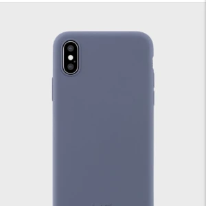 Mobilskal iPhone X/Xs - Helt oanvänt marinblått mobilskal för iPhone X/Xs från Holdit. Säljer då jag råkade köpa för fel mobil.
