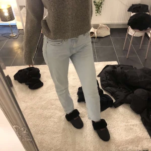 Jeans  - Lågmidjad blå jeans 