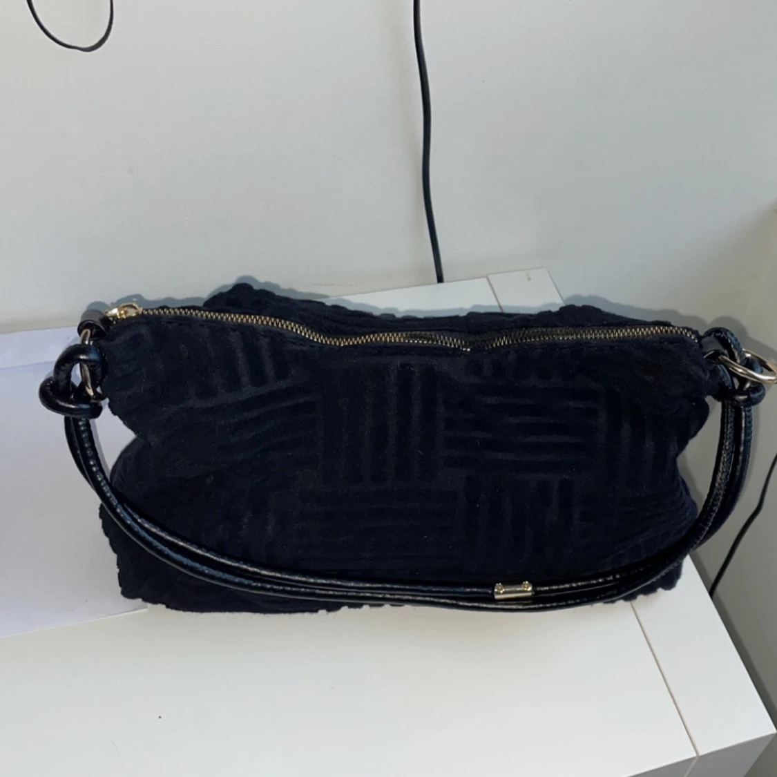 Svart väska  - 91