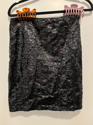 Nyårskjol - Kol till nyår, glitterpaljetter