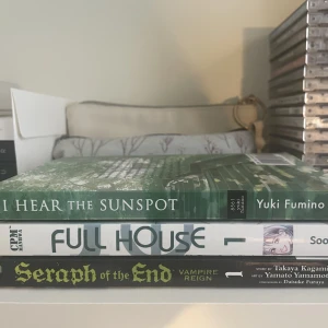 Manga - Säljer n1 av tre olika manga!  I hear the sunspot - 100kr  Seraph of the end - 100kr  Full house (second hand) - 70kr  Paketpris: 230!   Vid frågor tveka ej! 🥰