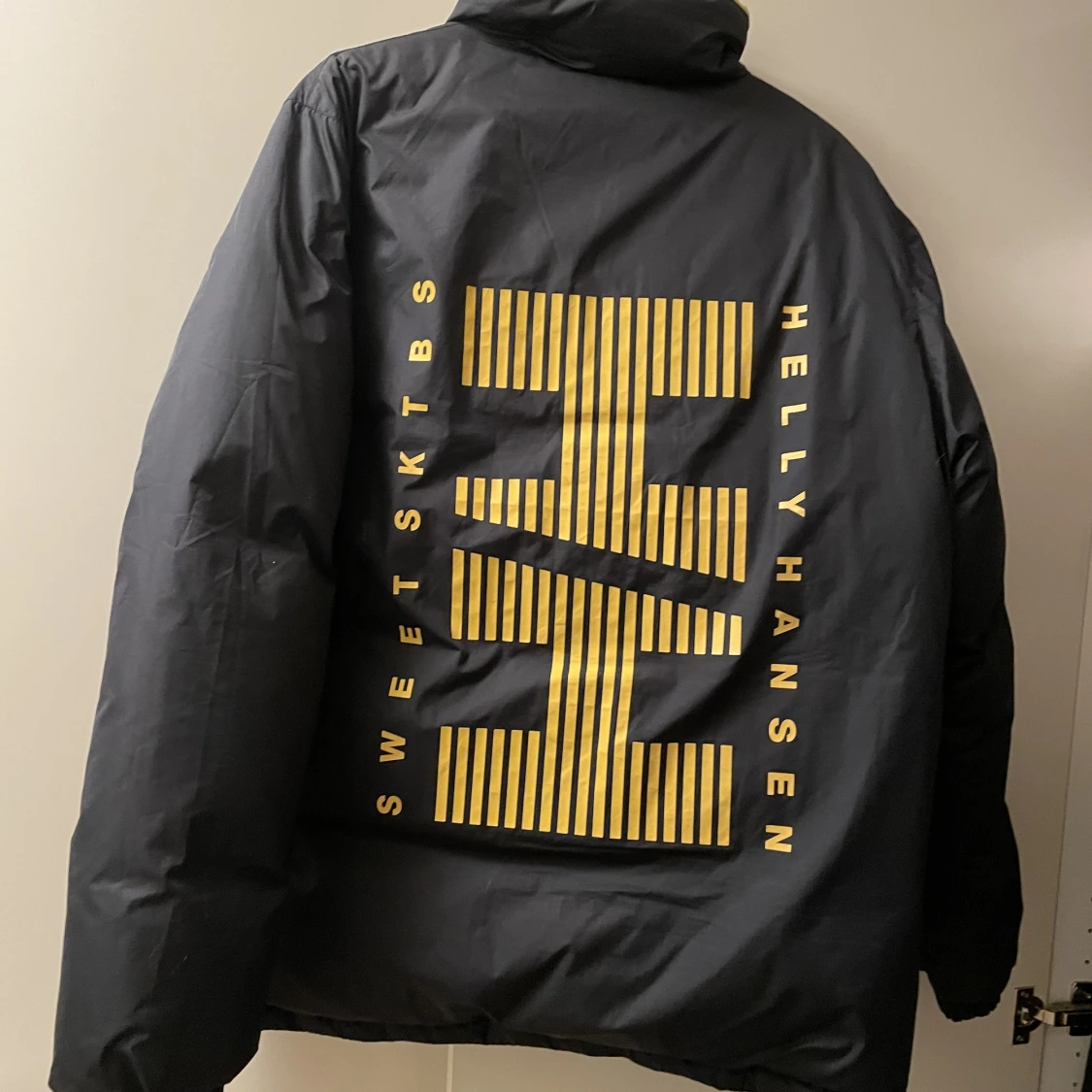 Jacka från Helly Hansen - 90