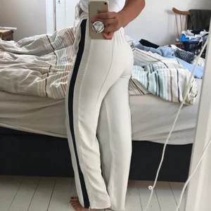 Byxor H&M - ”Kostymbyxor” från H&M, storlek XS! 30kr 🌸