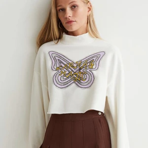 Sweatshirt  - Superfin sweatshirt från h&m! Helt ny och oanvänd!