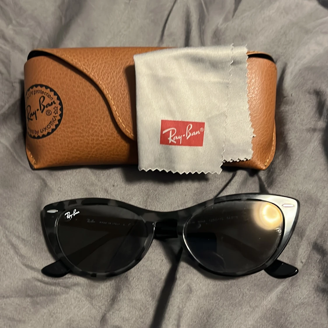 Ray Ban eyecat sunglasses