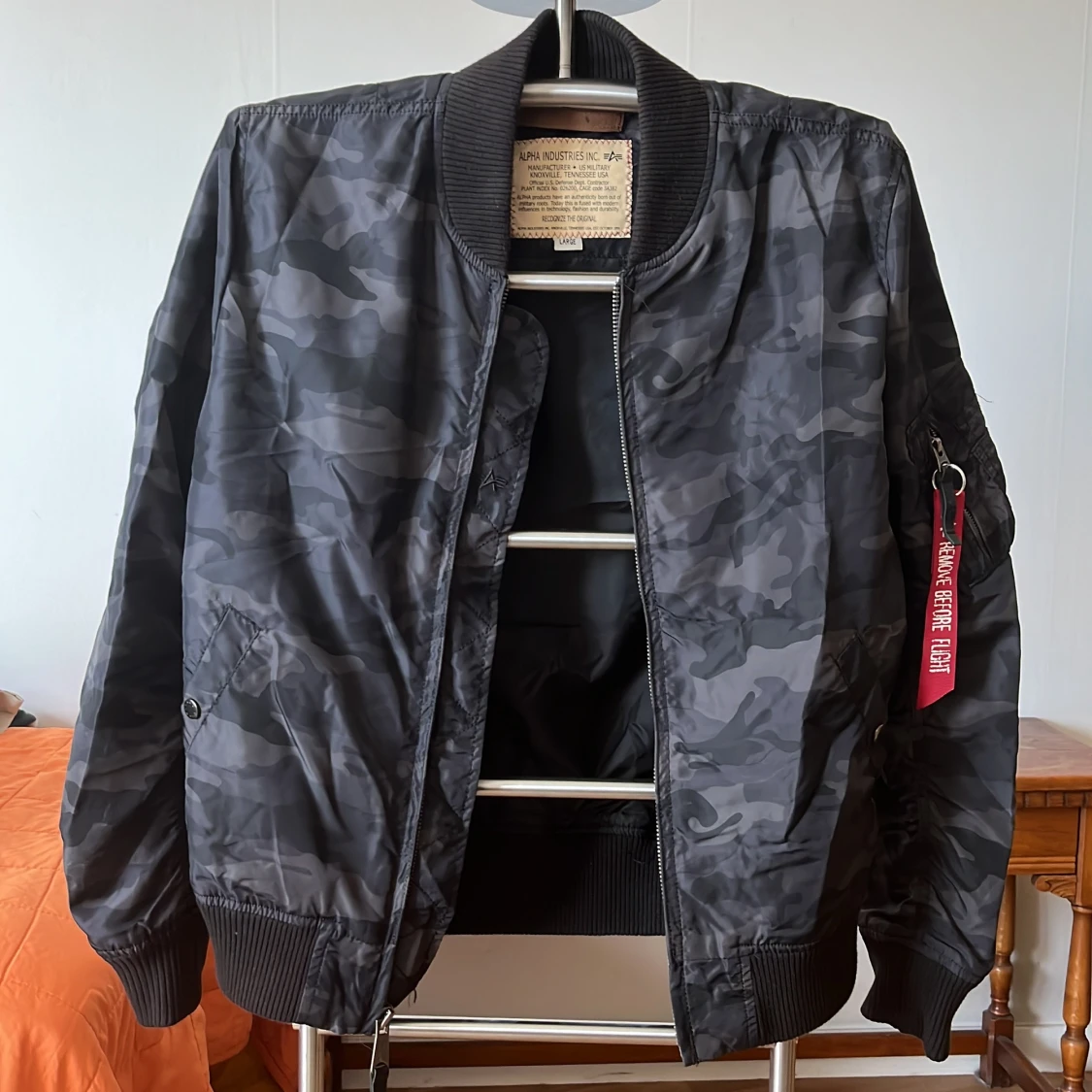 Tunn Bomber Jacket Military - 90