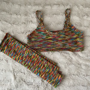 Jaded london top - Har aldrig använt den✨ Nypris 541, budet börjar från 200. Kontakta mig för mer info och bilder❤️