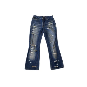 Dolce gabbana jeans (Dam 28) - 50 Archive Plick💛 Märke: Dolce & Gabbana | Size: 28 | Uppmötningar sker vid sickla udde. Skriv till oss vid ytterligare frågor gällande kläder eller annat❤️