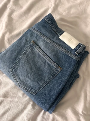 Taktil Jeans  - Nästintill helt nya Taktil jeans som jag använt några gånger! Otroligt fint skick o bra kvalitet   36/32 - Sitter som 36/31-30