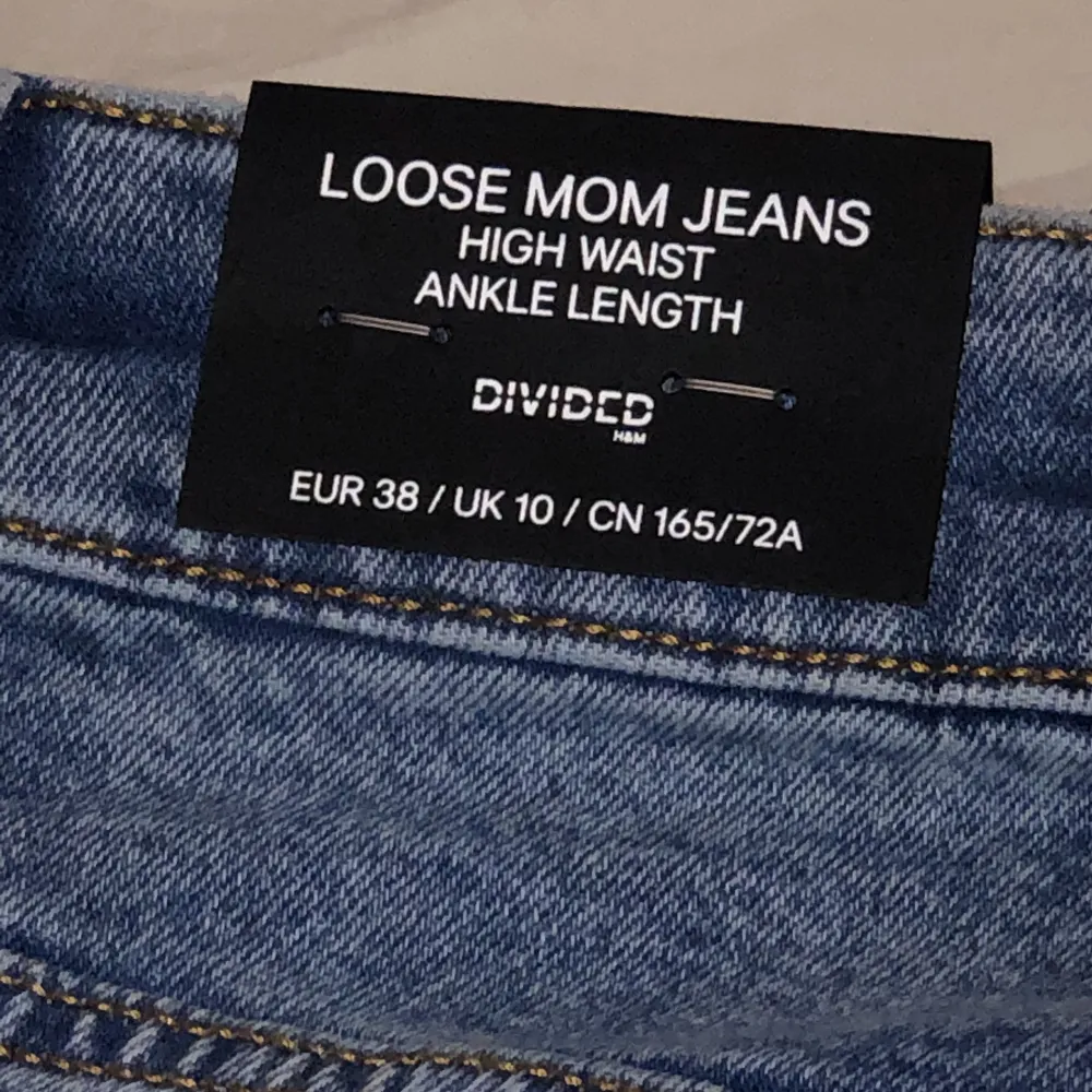 Stretch jeans Helt nya Hög midja Passar 36-38. Jeans & Byxor.