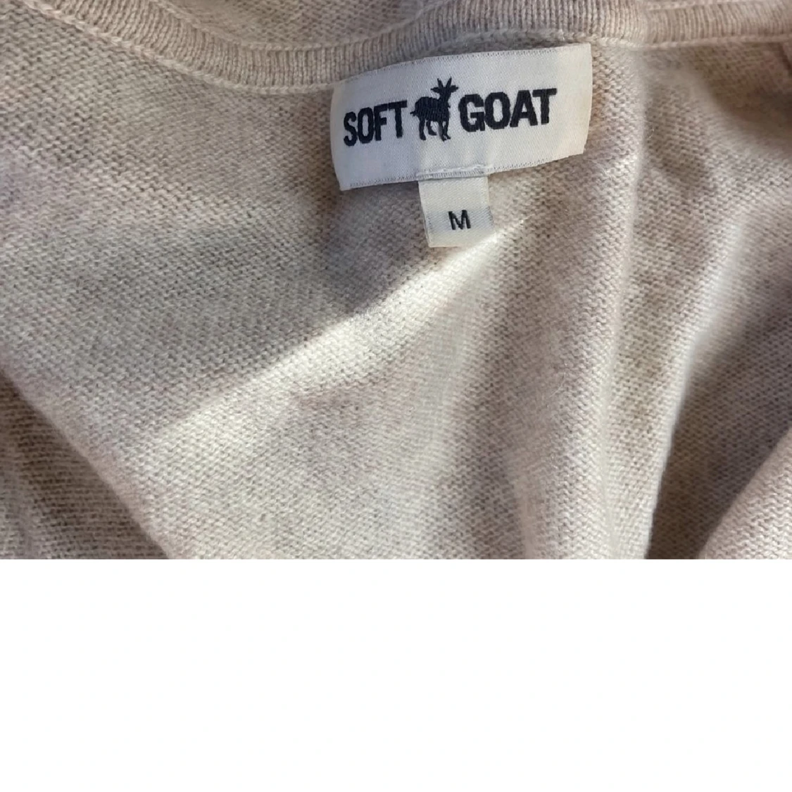 Soft goat hoodie - 91