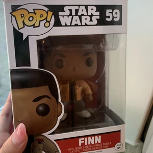 funk pop — star wars finn - i nytt skick då den har stått i sin låda :)