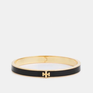 Tory Burch armband - Säljer mitt Tory Burch armband, kira bracelet🖤 nypris: 1499kr, jag säljer för 700kr💕