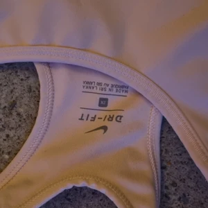 Sportbh - Nike sportbh i 2X 