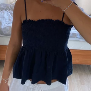 Söt topp - Använd Max 1-2 gånger, så i bra skick😍