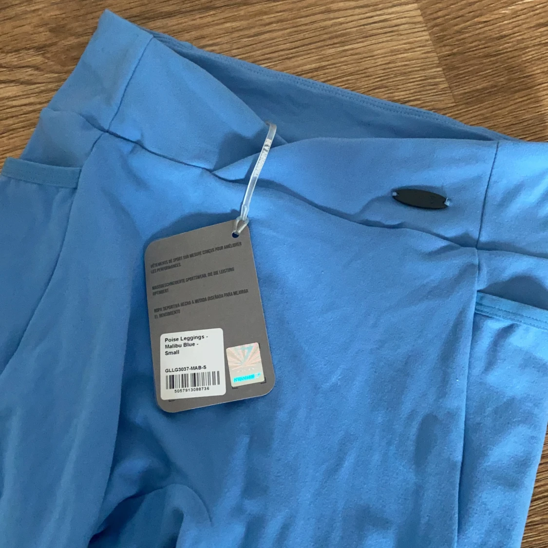 Blå gymshark tights kvar 