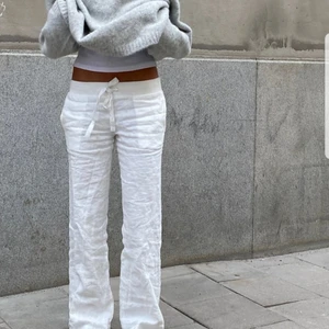Alobha label linnebyxor! - Jättefina linnebyxor från Lova widerbergs märke alobhalabel! Helt nya endast testade!💕 Säljer eftersom jag inte tyckte att de passade bra på mig!