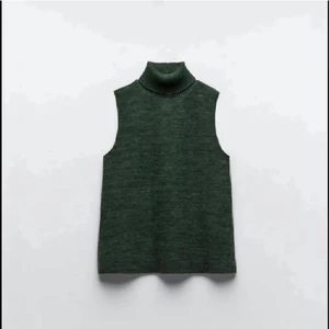 Tröja  - Tröja från zara. Köpte i vintras och användes endast en gång så den är som ny💓