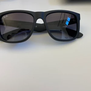 Ray Ban Justin - Ray Ban av modellen Justin i nyskick