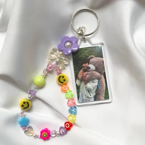 Dokyeom dk seokmin Seventeen keychain - Handgjord seventeen merch 💖 kan även göra customs till andra grupper/medlemmar🌸 dma för gratis frakt med frimärke (icke spårbar) 