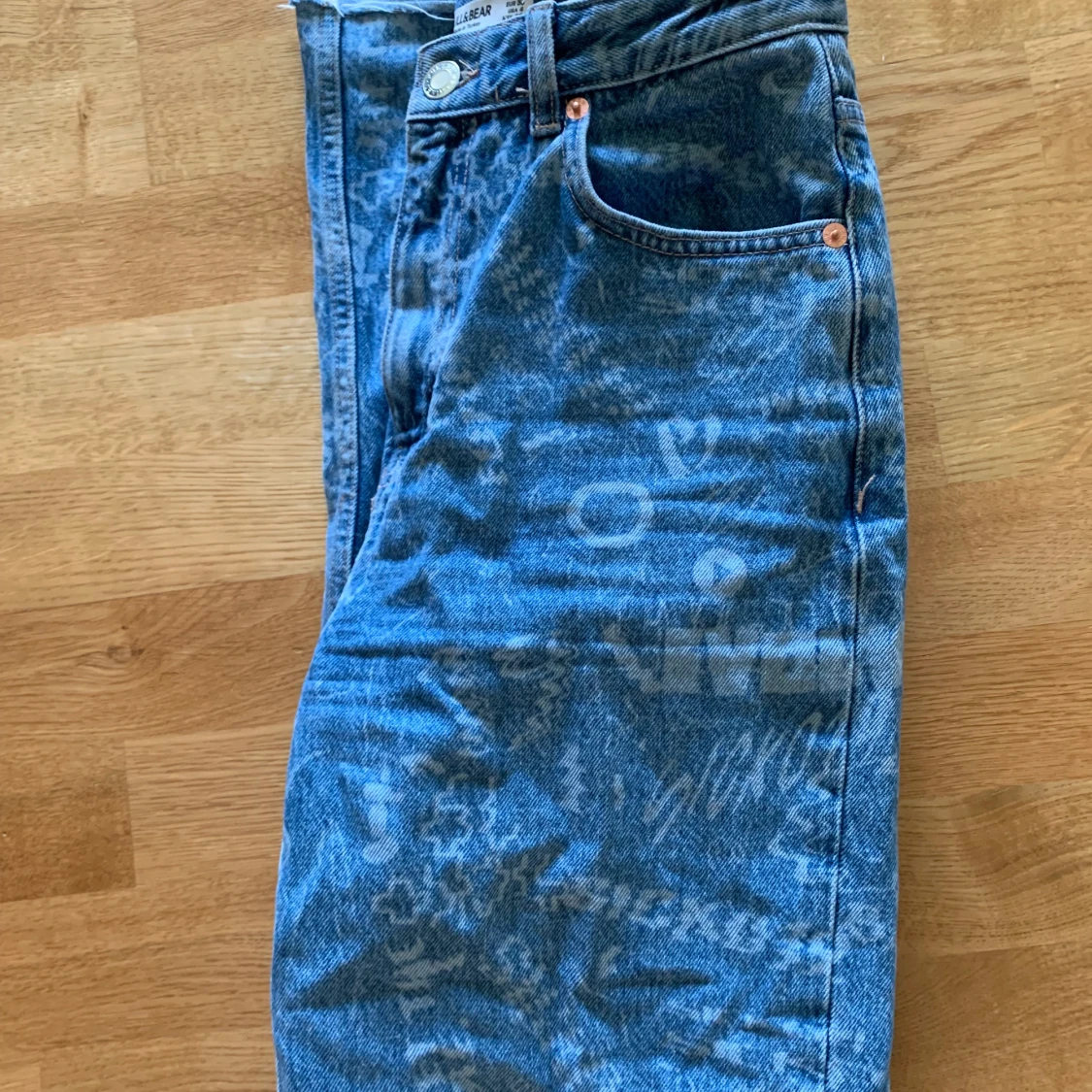 Jeans från pull and bear - 90