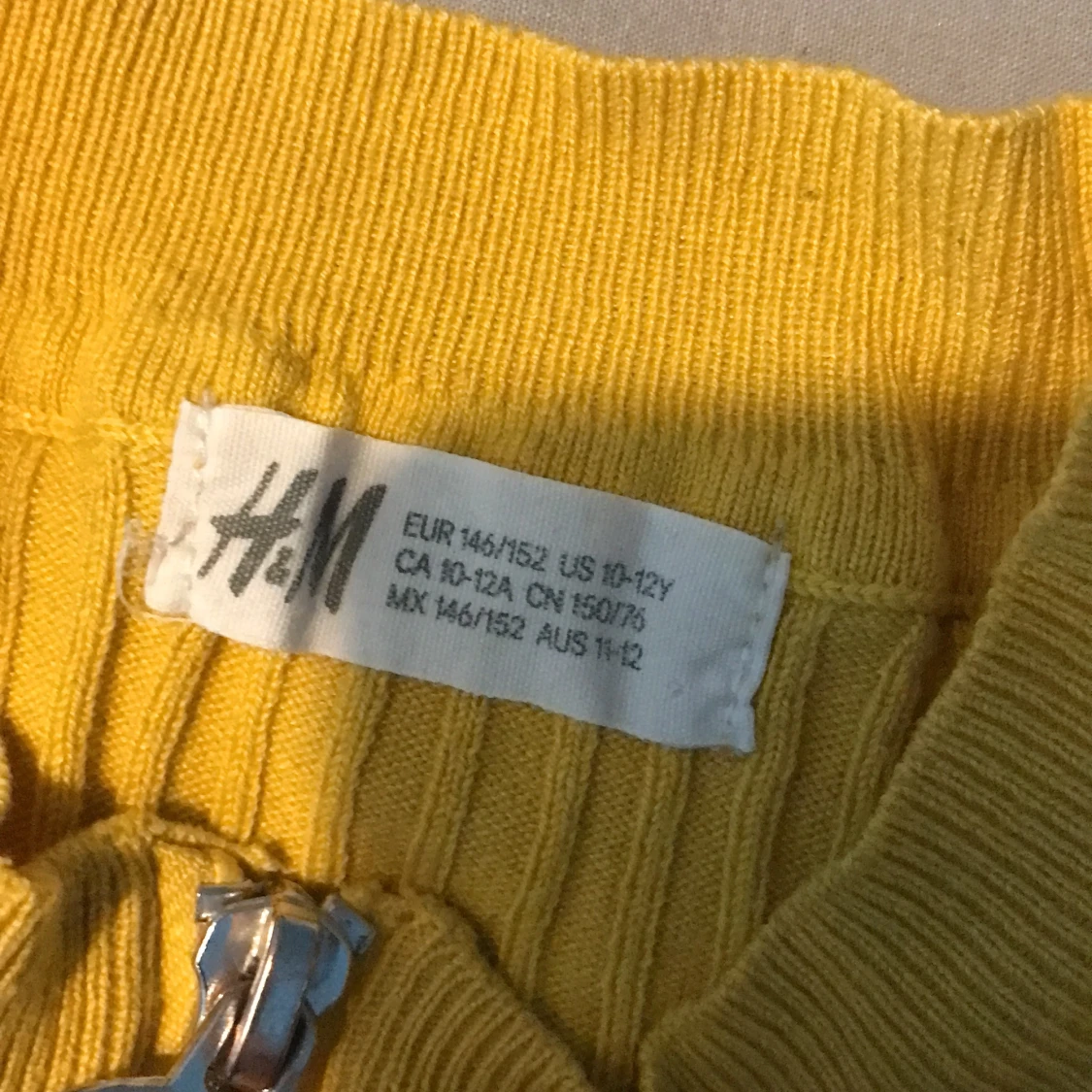 Gul jättefin tröja med dragkedja  - 91