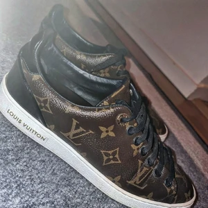 Luis Vuitton Skor - Louis Vuitton Skor i bra skick