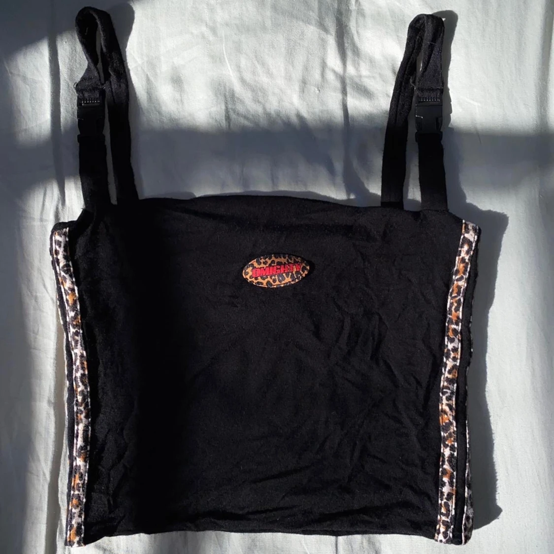 Omighty tank top svart leopard size S
