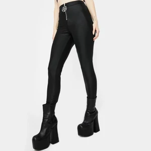 Sin with me killstar leggings - Bara använda ett fåtal gånger, lite för stora för mig.