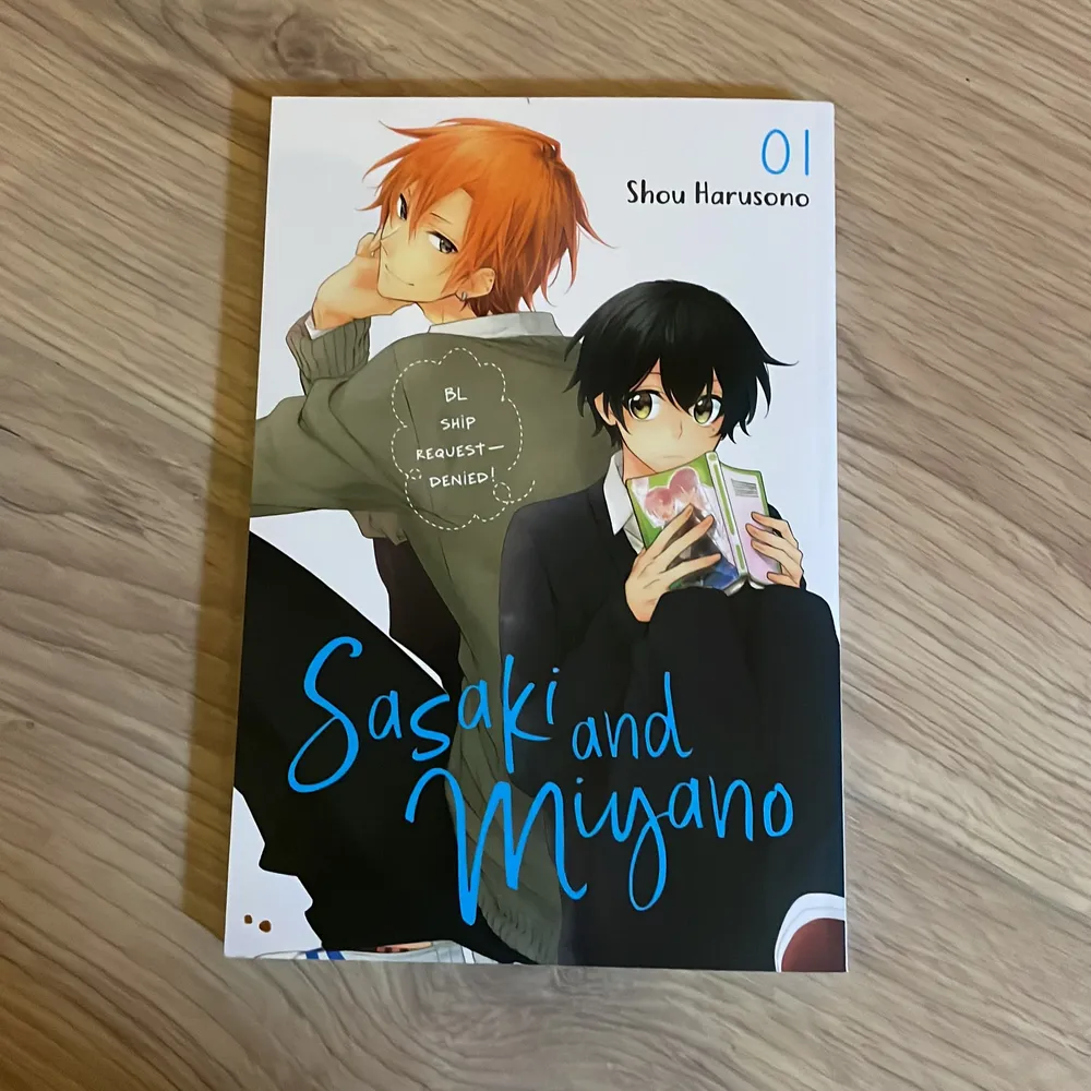 Sasaki and Miyano Vol 1 på engelska. Övrigt.