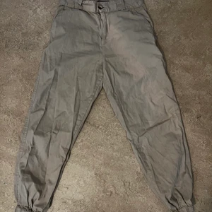 Skitsnygga streetbyxor - Storlek 38 Fint skick