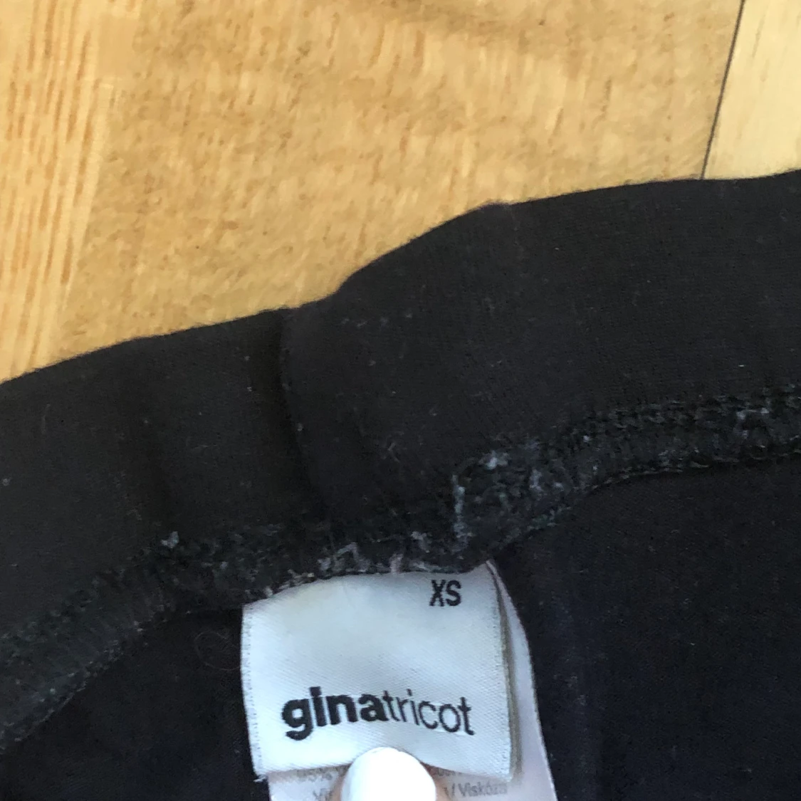 Svarta stretch byxor  - 91