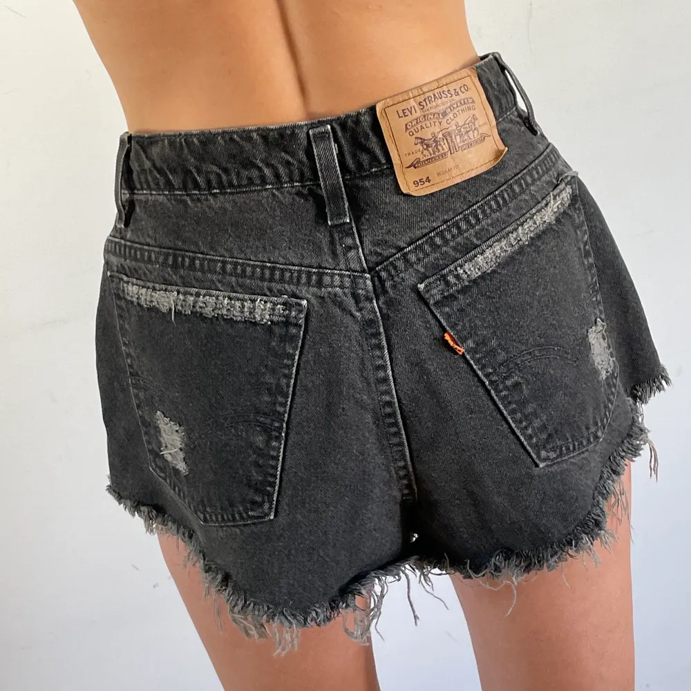 Jeansshorts från Levis (?) vet ej då jag köpte dessa i LA! 💕 strl S-M. Shorts.