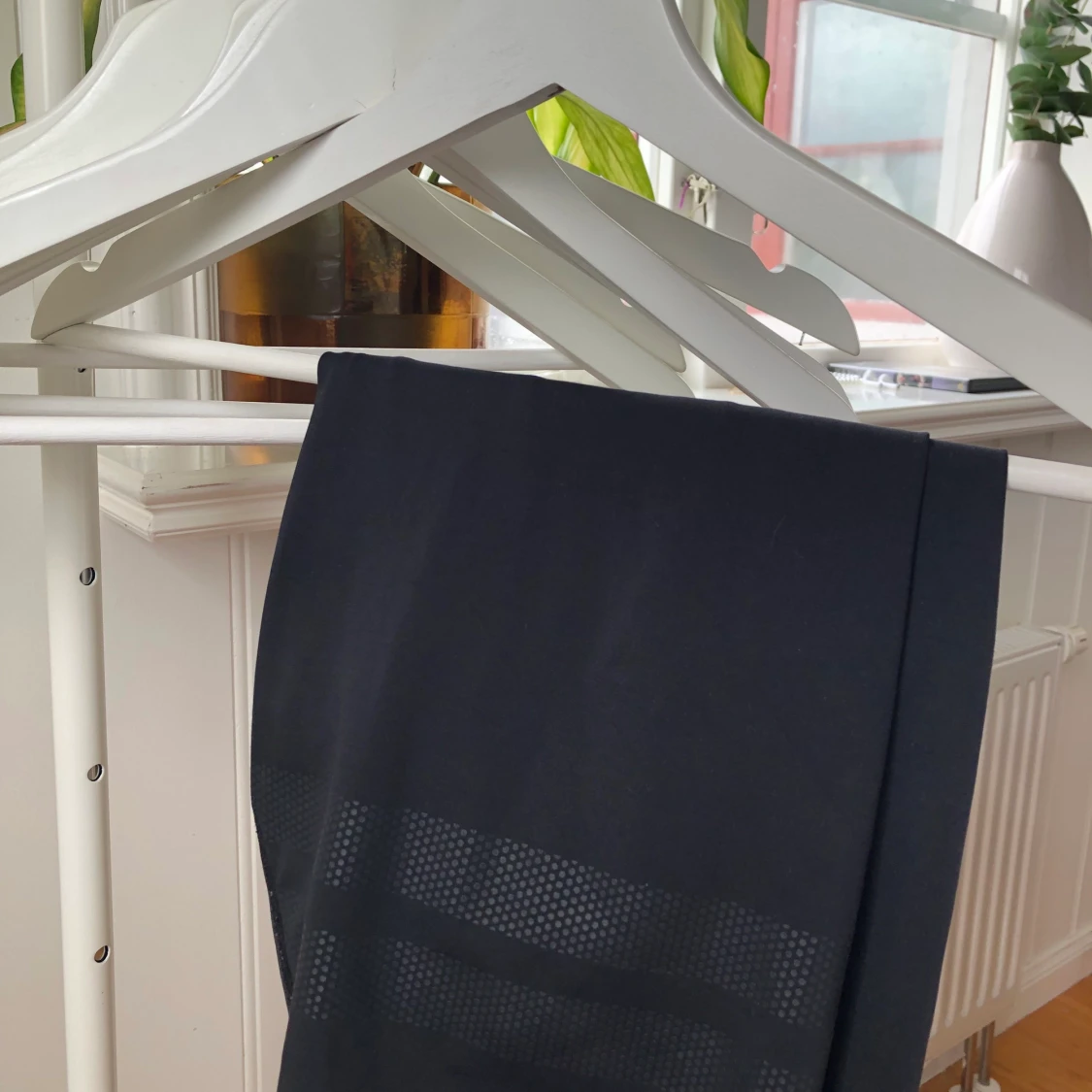 Svarta cykel byxor från stronger stl M - 90