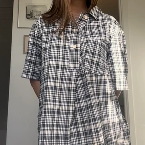 Rutig skjorta - Rutig oversized skjorta från cos! 