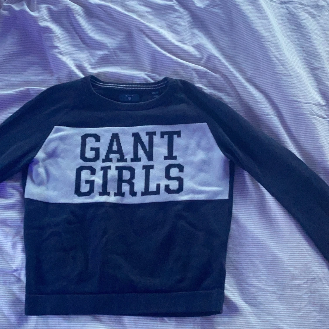Säljer en Gant tröja