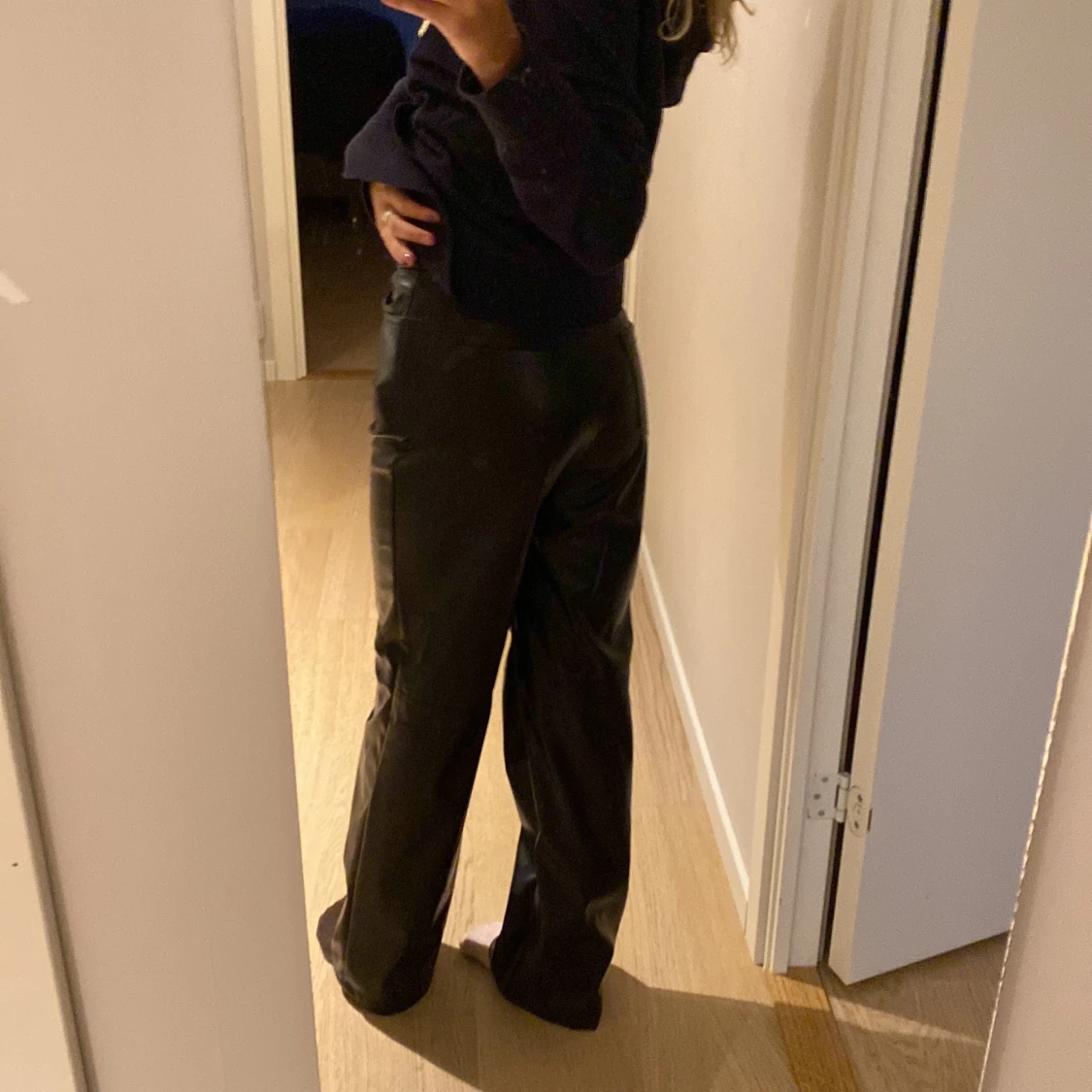 Wida läder byxor svarta  - 90