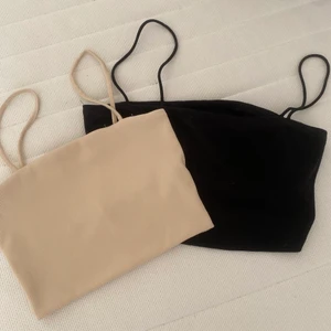 linnen - säljer dessa 2 linnen från monki, den beiga har lite synliga trådar som har gått sönder men ingen som syns när den används, säljer 1 för 30kr och båda för 50kr (storlek xs/s) 