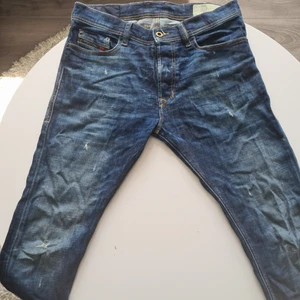 Diesel jeans - Ett par diesel jeans i bra skick. Väldigt snygga.  Nypris 800kr