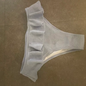 Bikini trosa i storlek M - Helt nya! Storlek M  