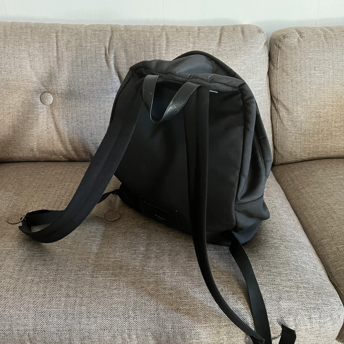 Givenchy ryggsäck  - 90