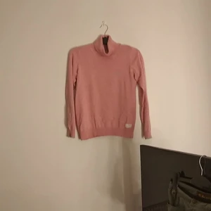 Odd Molly tröja  - En rosa stickad tröja från Odd Molly nästa aldrig använd.