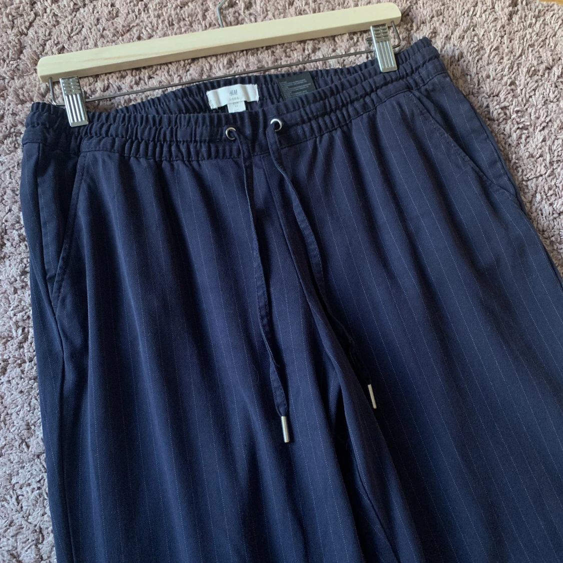 Blå elastiska byxor H&M 42 - 90