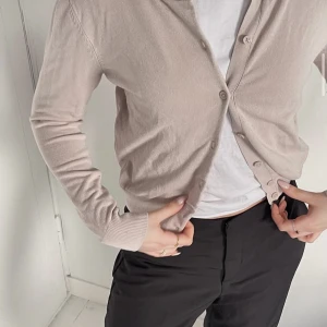 Kofta 💗 - Söt kofta 💗  Storlek: s Pris: 100kr