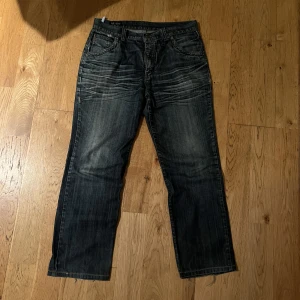 Vintage jeans - Tja Säljer mina vintage armani jeans eftersom använder dem inte så mycket längre 
