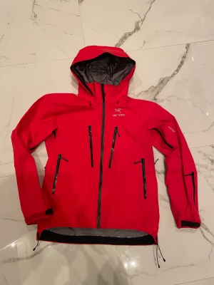 Arcteryx profesional - Only for Arcteryx members  Nypris på 9000kr