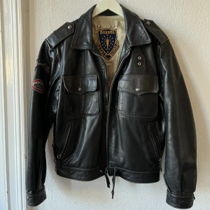 Vintage diesel leather jacket  - Jätte fint skick