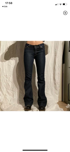 Lowwaist bootcut  - Så fina men passade inte mig så bra tyvärr ❤️